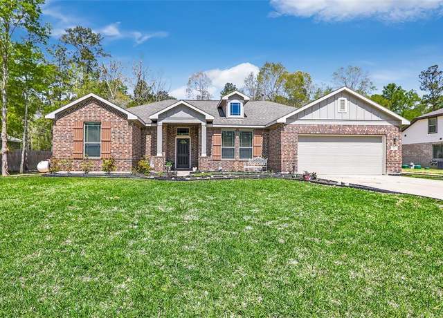 Property at 410 Road 66111, Dayton, TX 77535, 4 beds, 2 baths