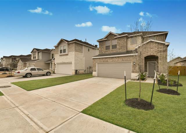 Property at 9973 Tammy Ln, Magnolia, TX 77354, 4 beds, 3.5 baths