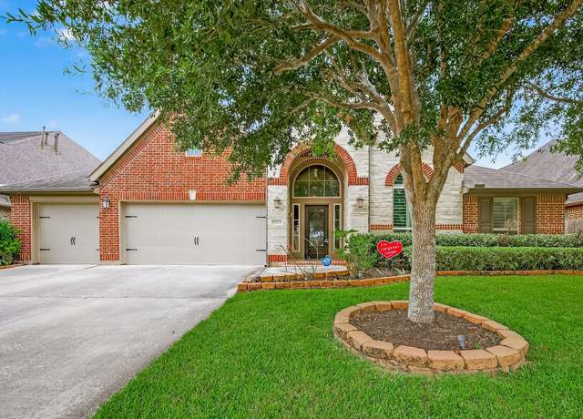 Property at 3423 Ashton Springs Ln, Pearland, TX 77584, 4 beds, 3.5 baths