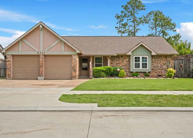 Property at 5111 Halbert Dr, Pearland, TX 77581, 3 beds, 2 baths
