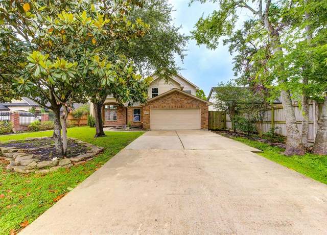 Property at 6613 Whitton Dr, Houston, TX 77085, 3 beds, 2.5 baths