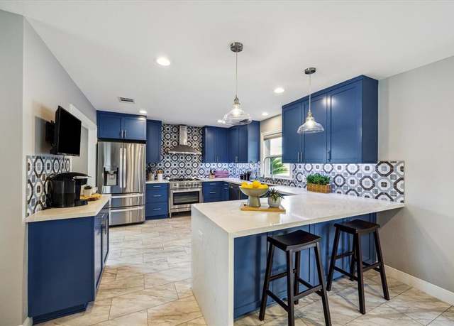 Property at 2050 Marnel Rd, Houston, TX 77055, 3 beds, 2 baths