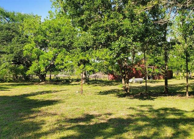 Property at 13806 Bohemian Hall Rd, Crosby, TX 77532