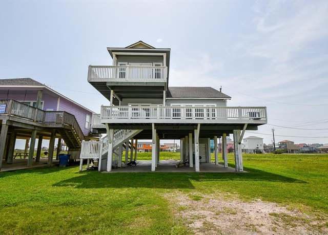 Property at 115 Mar Vista Ct, Surfside Beach, TX 77541, 3 beds, 2 baths
