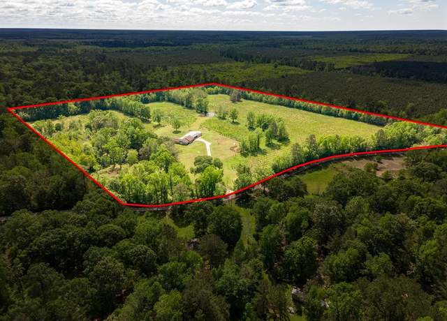 Property at 2360 County Road 2071, Hull, TX 77564, 4 beds, 3 baths