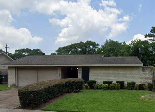 Property at 10315 Carlow Ln, La Porte, TX 77571, 3 beds, 2 baths