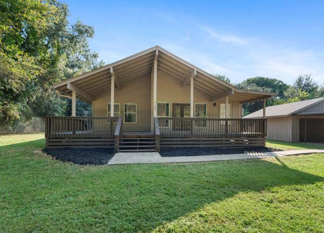 Property at 187 El Dorado Dr, Livingston, TX 77351, 3 beds, 2 baths