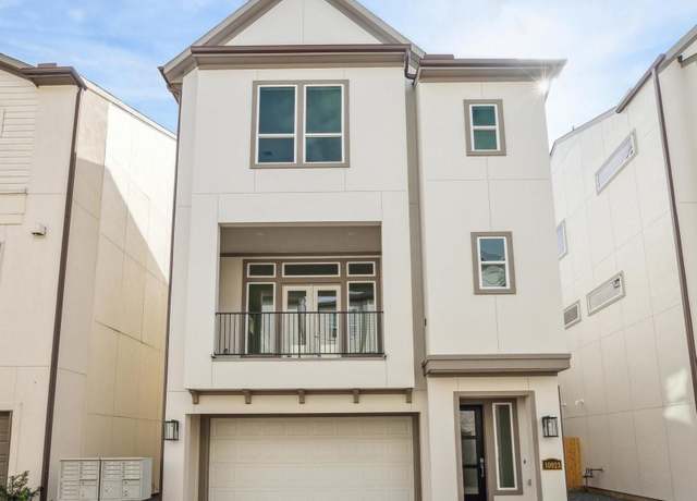 Property at 10923 Brookeshire Chase Ln, Houston, TX 77043, 3 beds, 3.5 baths