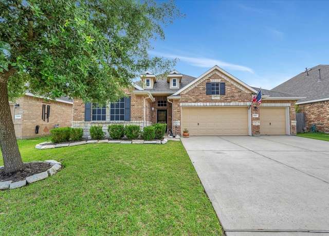 Property at 8323 Egret Bay Cir, Baytown, TX 77523, 3 beds, 2 baths
