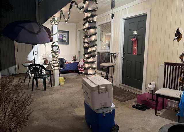 Property at 781 Country Place Dr #1017, Houston, TX 77079, 2 beds, 2 baths