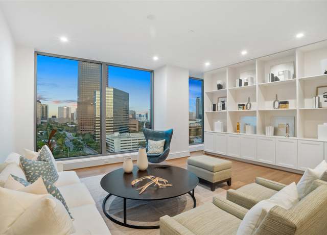 Property at 5656 San Felipe St #1301, Houston, TX 77056, 3 beds, 3.5 baths