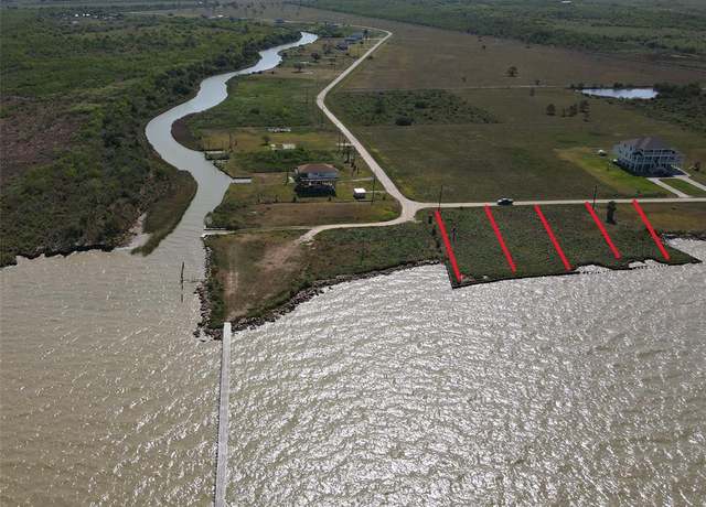 Property at 19-22 Bayou Ave, Anahuac, TX 77514