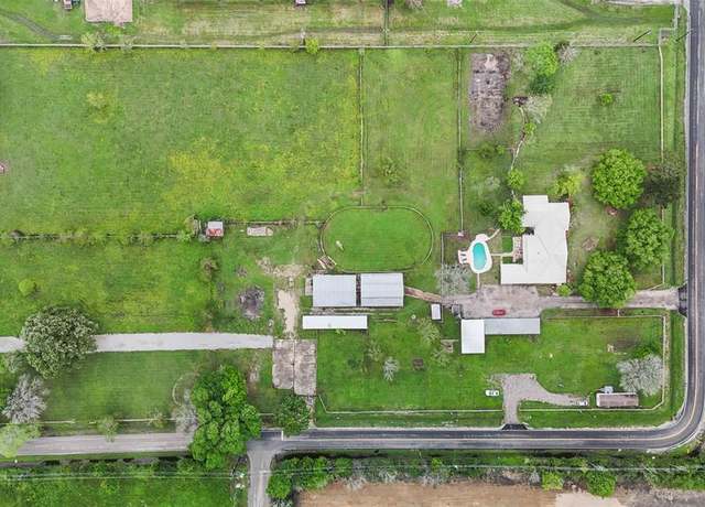 Property at 6830 Miller Wilson Rd, Crosby, TX 77532, 4 baths