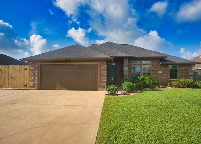 Property at 107 Brazos Ct, Richwood, TX 77531, 3 beds, 2 baths