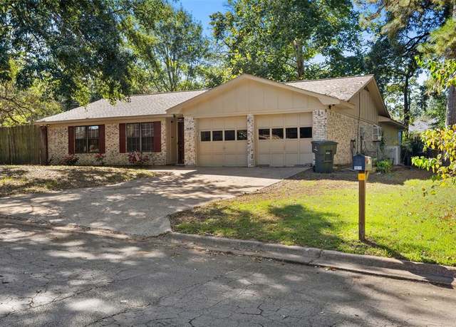 Property at 1618 Mckewen Dr, Nacogdoches, TX 75965, 3 beds, 2 baths