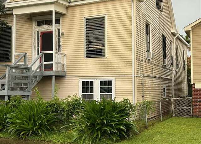 Property at 2619 Ball, Galveston, TX 77550, 4 beds, 1 bath