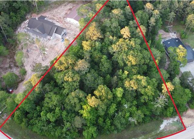 Property at 210 Red Hawk Rd, Huntsville, TX 77340