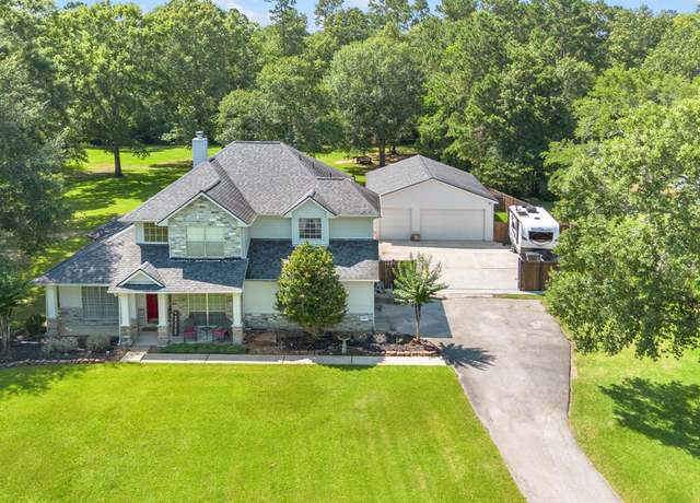 Property at 247 Private Road 635, Dayton, TX 77535, 4 beds, 2.5 baths
