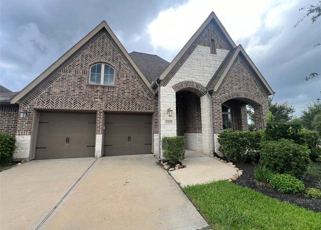 Property at 3302 Primrose Canyon Ln, Pearland, TX 77584, 4 beds, 3 baths