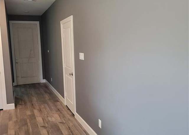 Property at 4354 Phlox St, Houston, TX 77051, 3 beds, 2.5 baths