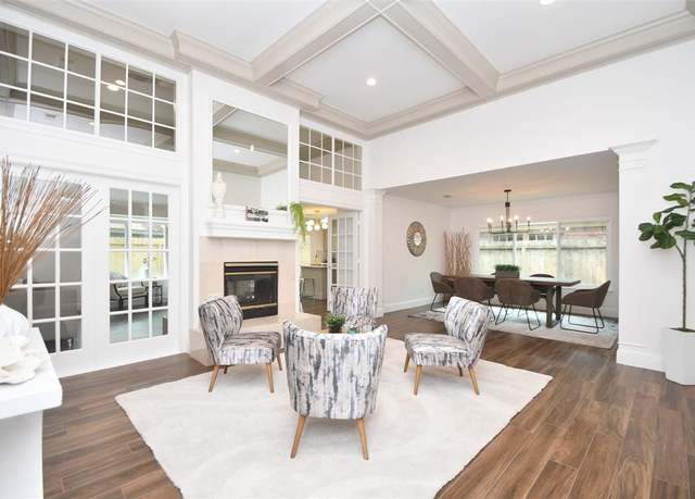 Property at 14211 Highcroft Dr, Houston, TX 77077, 3 beds, 2 baths