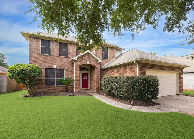 Property at 6111 Branch Lake Dr, Houston, TX 77066, 4 beds, 2.5 baths