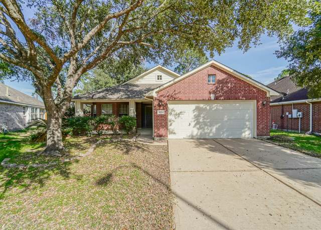 Property at 10314 Friars Hl, Houston, TX 77070, 3 beds, 2 baths