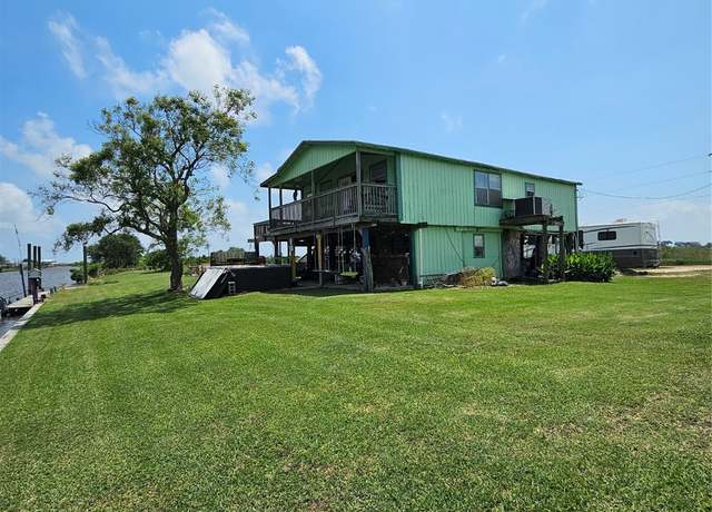Property at 14545 Mariner St, Sargent, TX 77414, 2 beds, 2 baths
