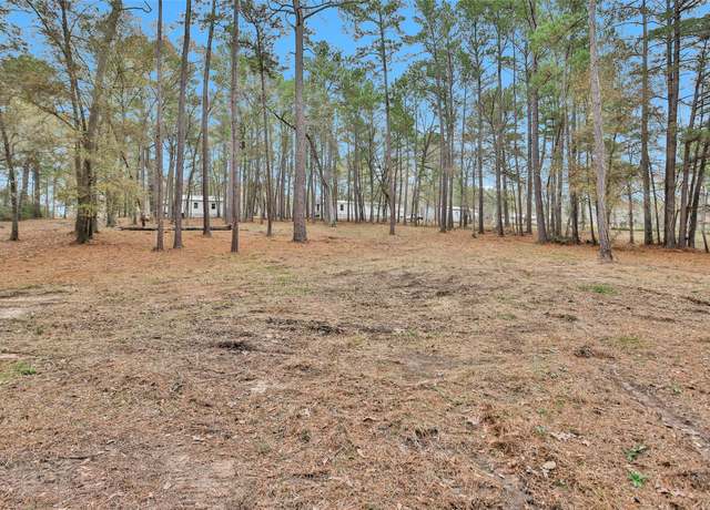 Property at 4794 Tall Pine Rd, Navasota, TX 77868, 6 beds, 3 baths