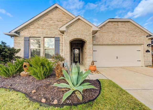 Property at 31326 Conover Dr, Fulshear, TX 77441, 4 beds, 3 baths