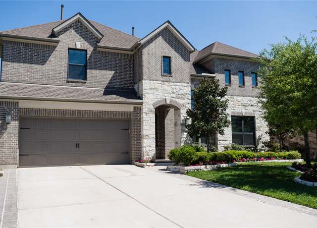 Property at 14 Trailing Lantana Pl, The Woodlands, TX 77354, 5 beds, 4.5 baths