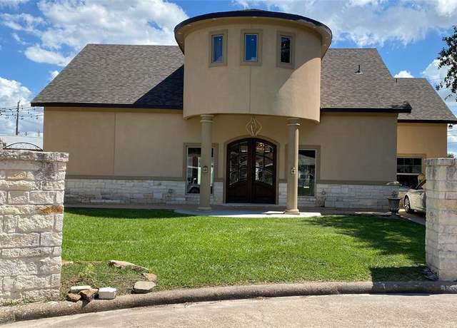 Property at 1323 Cherry Spring Dr, Houston, TX 77038, 2.5 baths