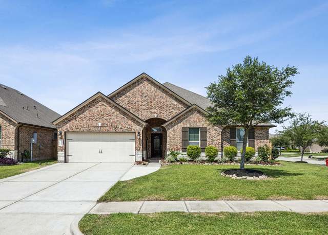 Property at 1604 Groce Ln, League City, TX 77573, 4 beds, 3 baths