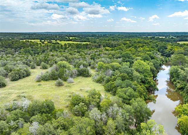 Property at 5611 S Us Highway 77, Warda, TX 78960