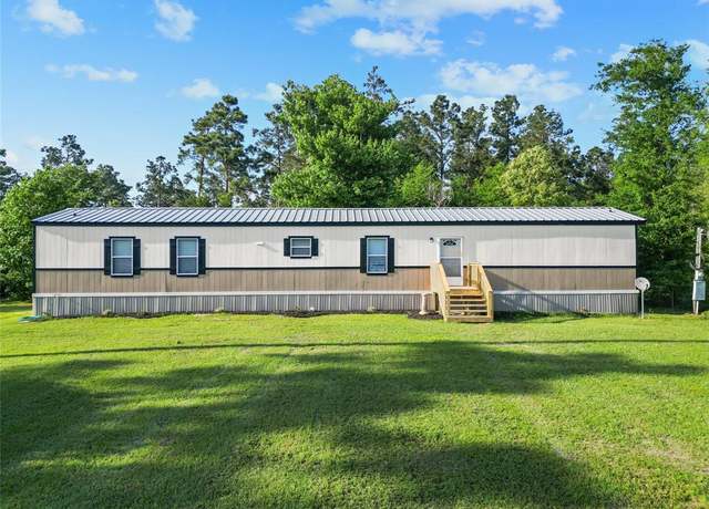 Property at 443 W Lone Oak Rd, Onalaska, TX 77360, 3 beds, 2 baths