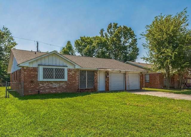 Property at 419 Pamela Dr, Baytown, TX 77521, 3 beds, 2 baths