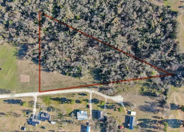 Property at 315 Dewey Ln, Franklin, TX 77856