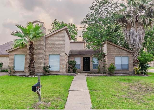 Property at 3014 Misty Park Dr, Houston, TX 77082, 3 beds, 2 baths