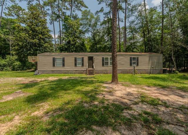 Property at 7919 Highway 12, Orange, TX 77632, 3 beds, 2 baths