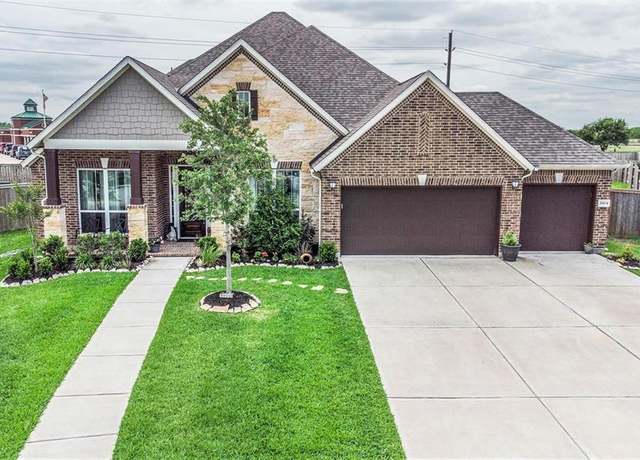 Property at 3804 Stone Bend Ct, Pearland, TX 77584, 3 beds, 3 baths