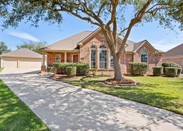 Property at 1852 Silent Shore Ct, League City, TX 77573, 4 beds, 2.5 baths