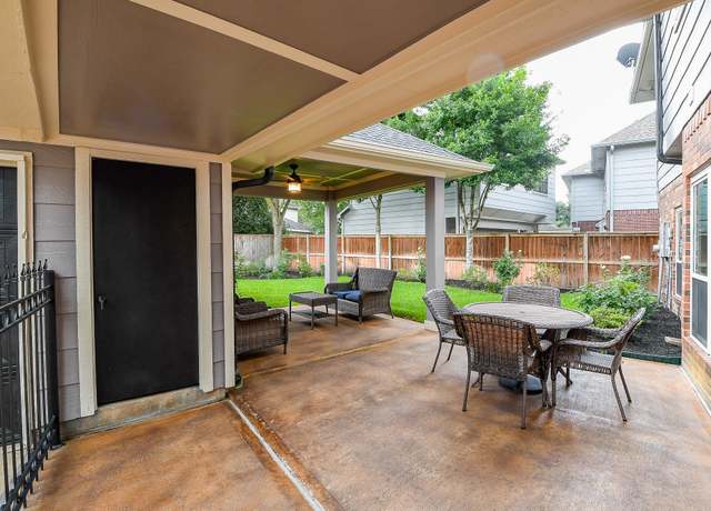 Property at 7926 Millers Way, Houston, TX 77095, 4 beds, 2.5 baths