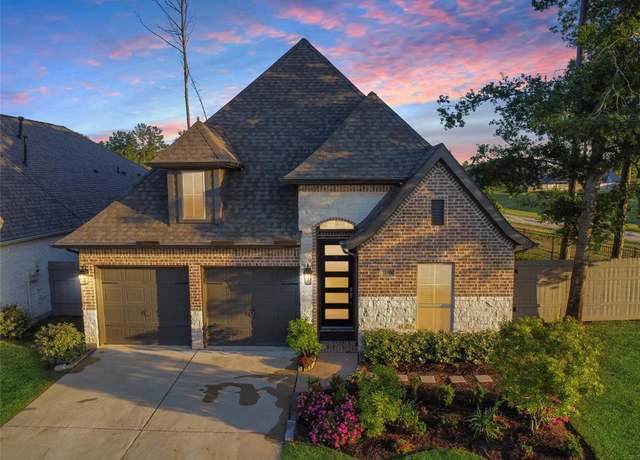 Property at 15906 Golden Trails Ct, Conroe, TX 77302, 4 beds, 3 baths