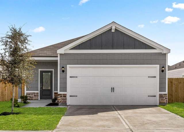 Property at 6423 Winter Elm St, Houston, TX 77048, 3 beds, 2 baths