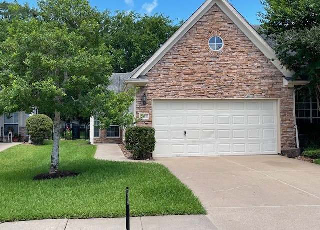 Property at 2111 Ridge Wood Ln, Sugar Land, TX 77479, 3 beds, 2 baths