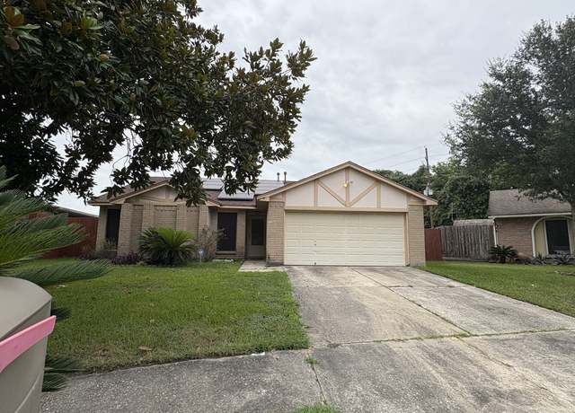 Property at 11954 Welshpool Glen Dr, Houston, TX 77066, 4 beds, 2 baths