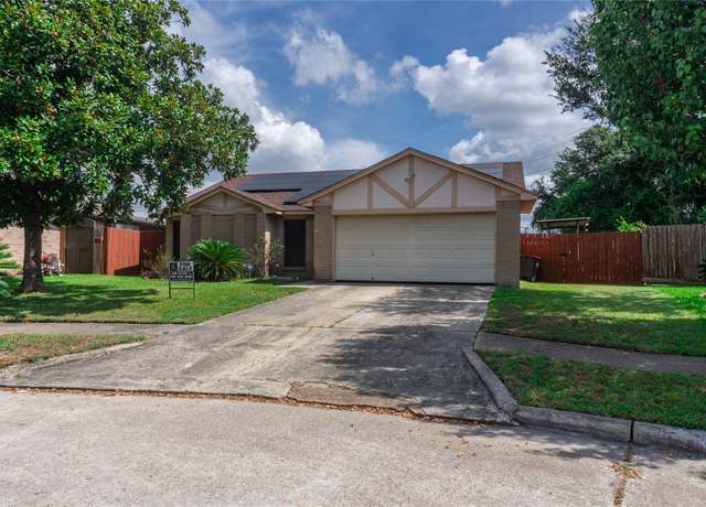 Property at 11954 Welshpool Glen Dr, Houston, TX 77066, 4 beds, 2 baths