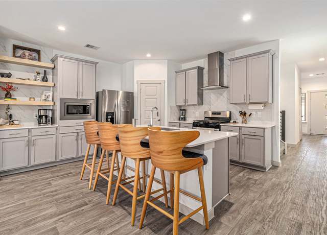 Property at 12823 Tokenhouse Ln, Houston, TX 77047, 4 beds, 2.5 baths