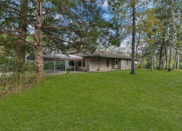 Property at 180 King Arthur Ct, Woodville, TX 75979, 4 beds, 2 baths