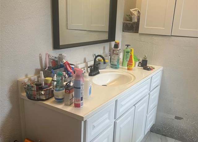 Property at 22360 E Martin Rd E, Porter, TX 77365, 3 beds, 1 bath